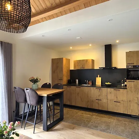 Dwp47 - Holiday Home With Own Beach Entrance-2